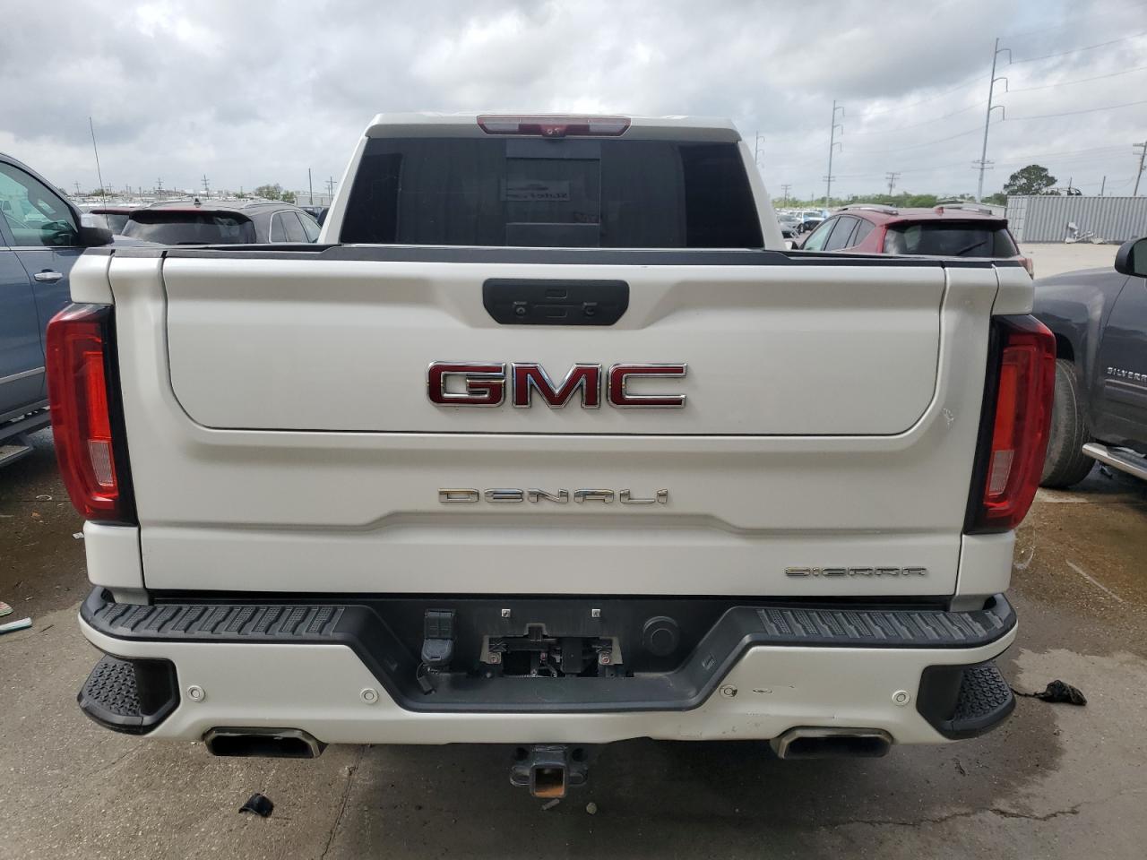 2020 GMC Sierra K1500 Denali - zdjęcie 6