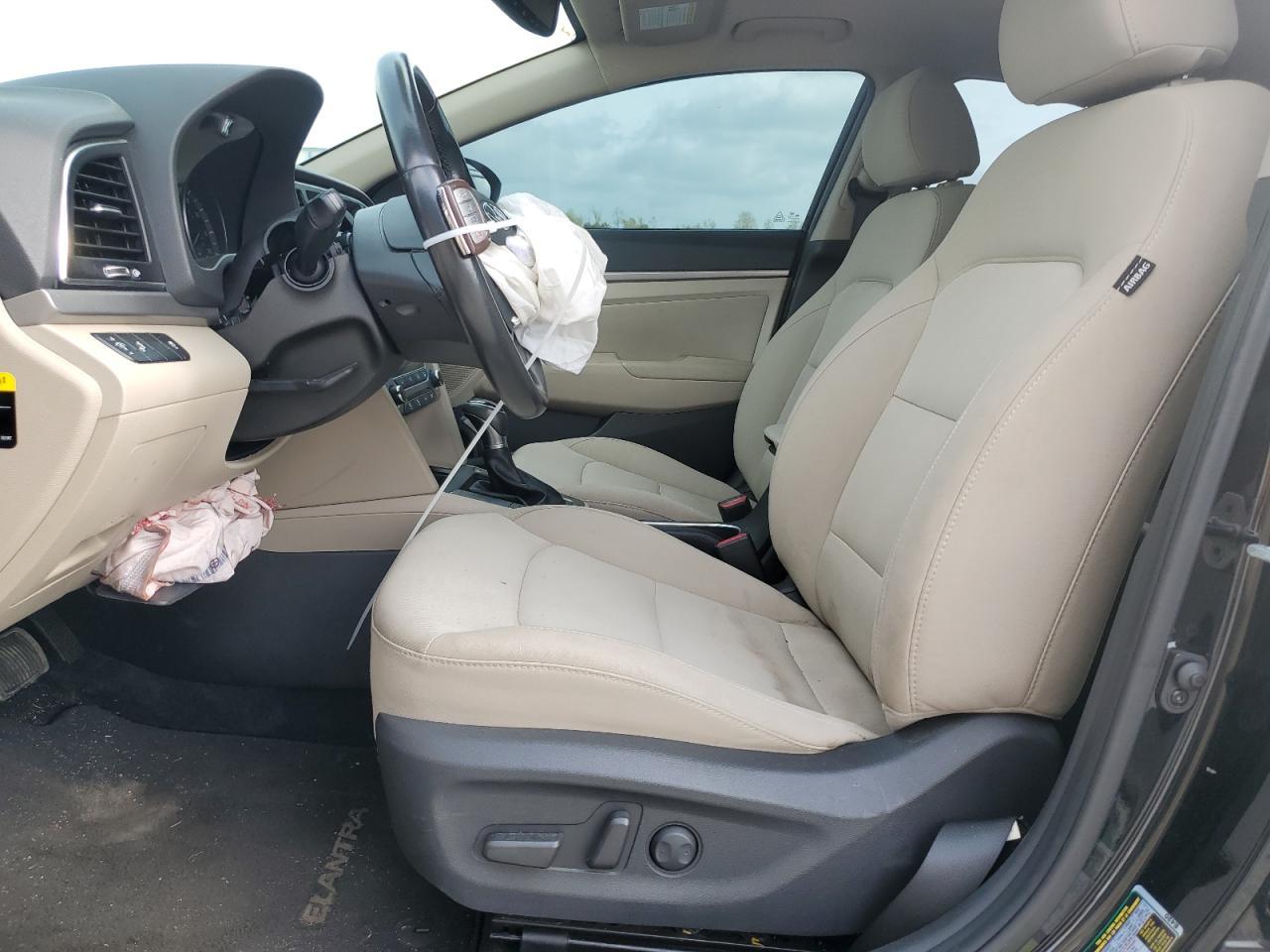 2017 Hyundai Elantra Se - zdjęcie 7