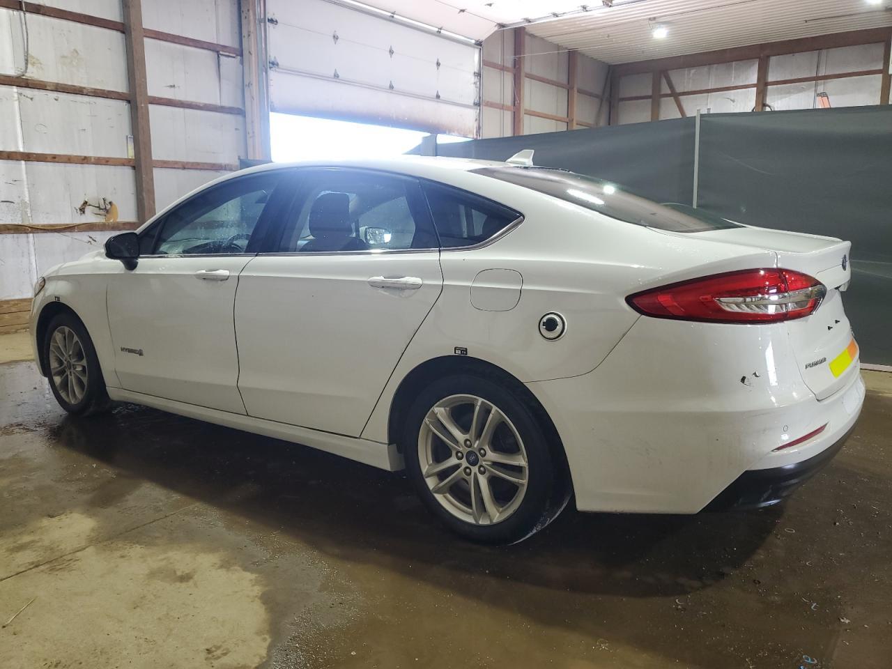 2019 Ford Fusion Se - zdjęcie 2