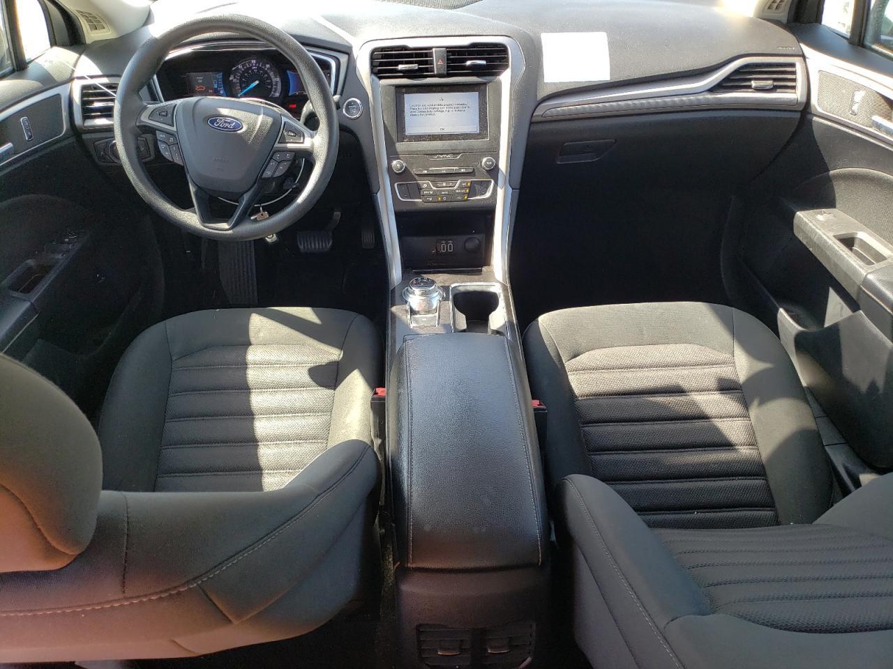 2019 Ford Fusion Se - zdjęcie 8