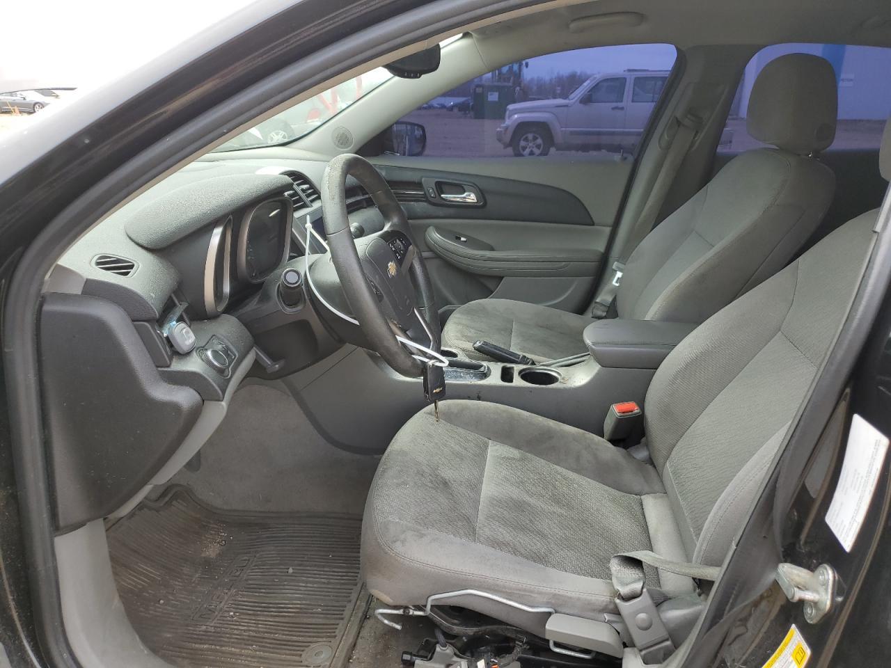 2014 Chevrolet Malibu Ls - zdjęcie 7