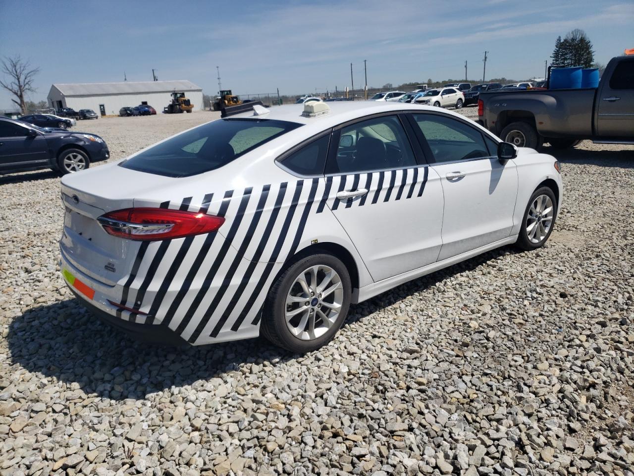 2020 Ford Fusion Se - zdjęcie 3