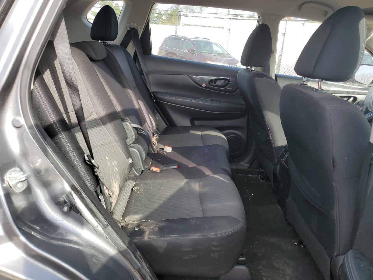 2020 Nissan Rogue S - zdjęcie 11