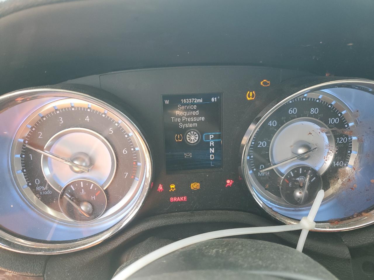 2014 Chrysler 300 - zdjęcie 9