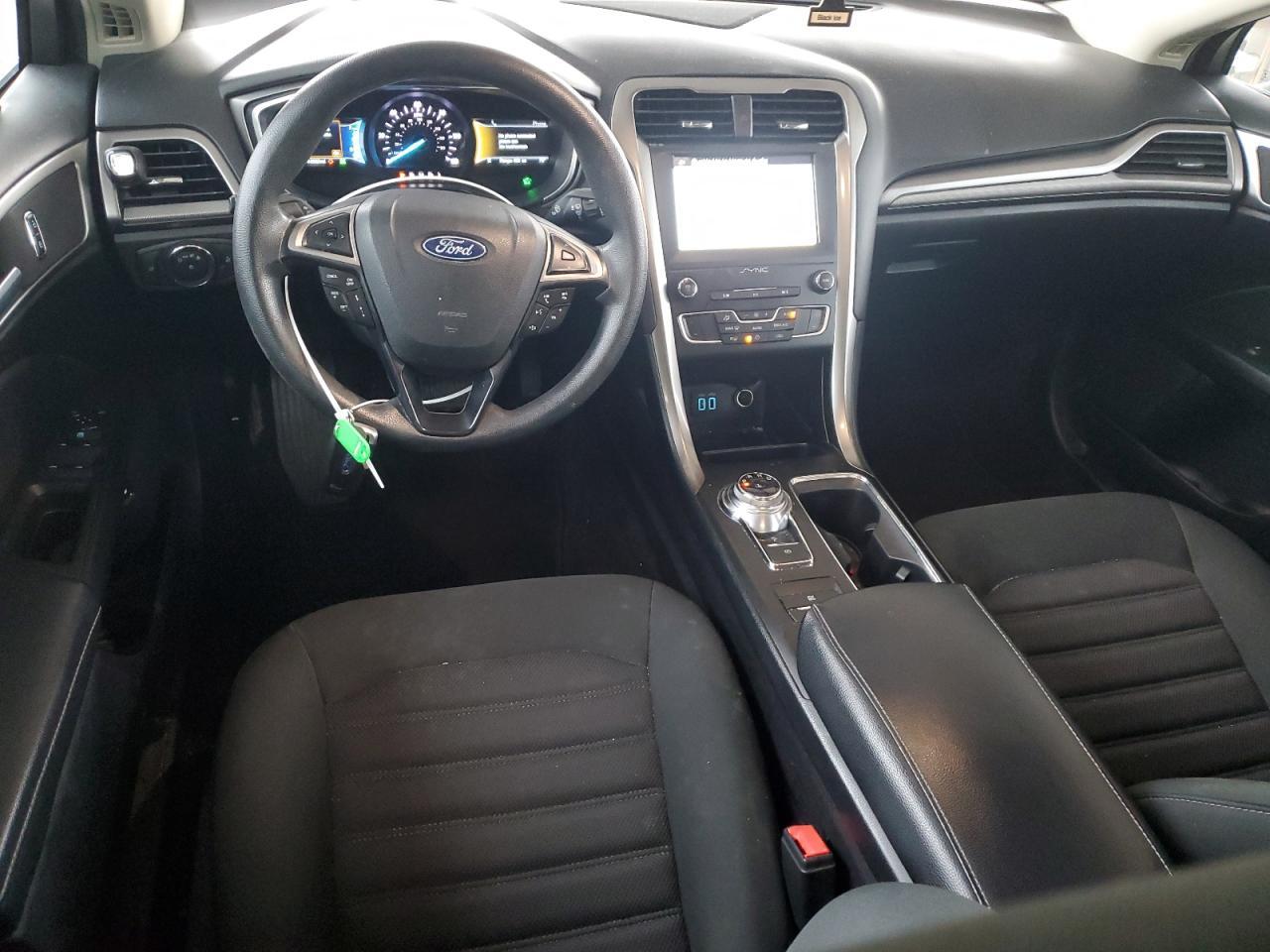 2019 Ford Fusion Se - zdjęcie 8