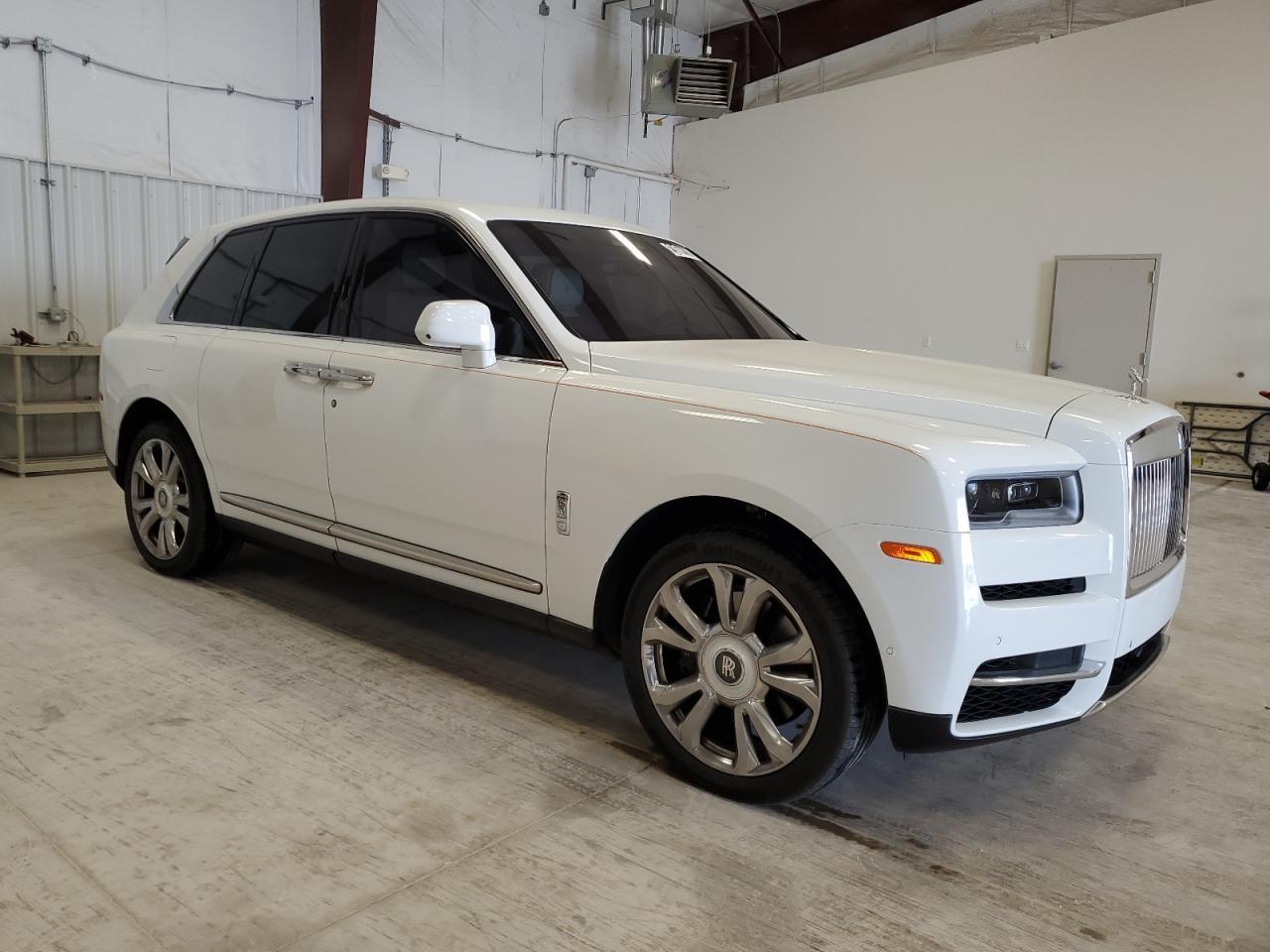 2021 Rolls-Royce Cullinan - zdjęcie 4