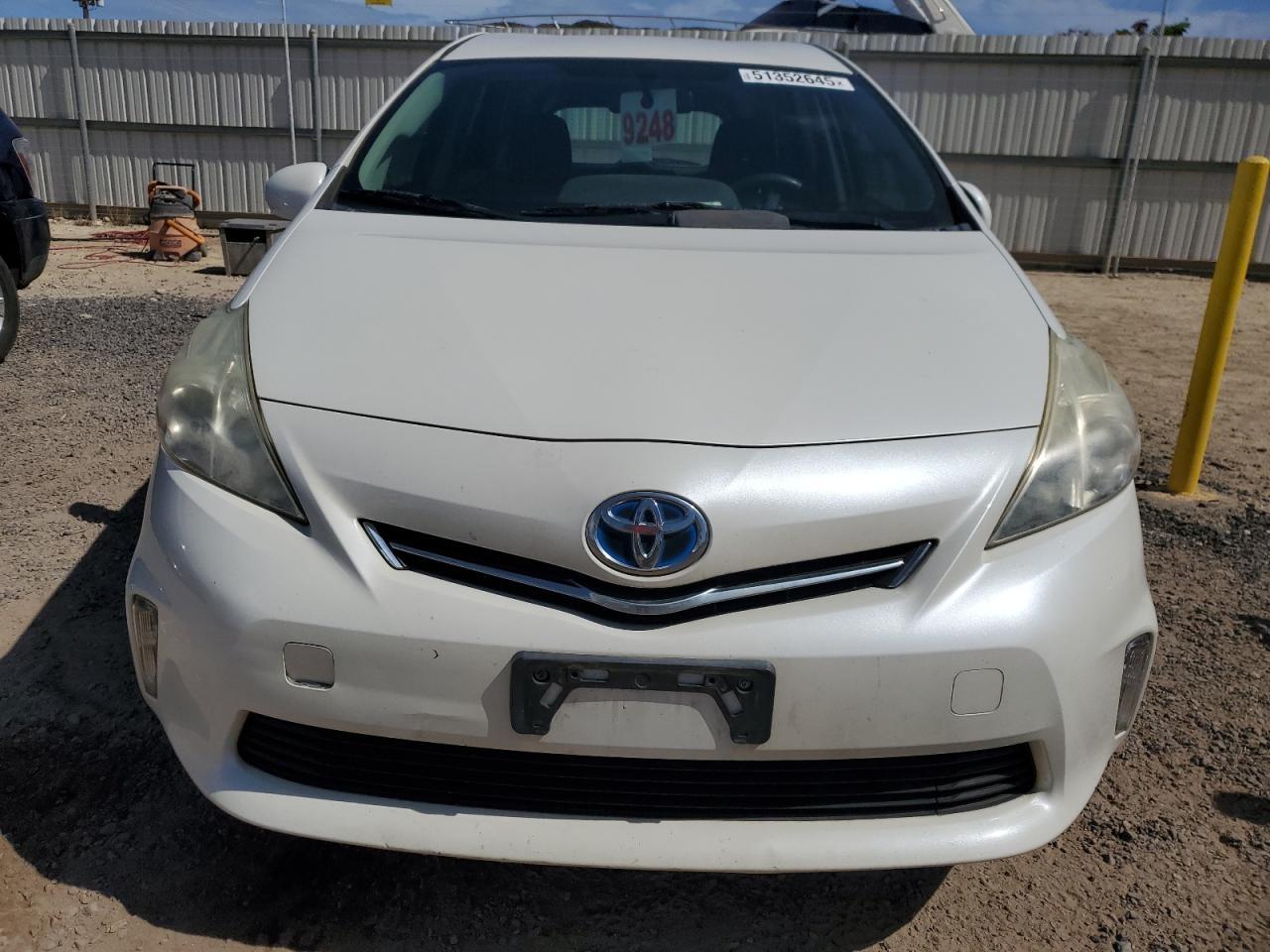 2013 Toyota Prius V - zdjęcie 5