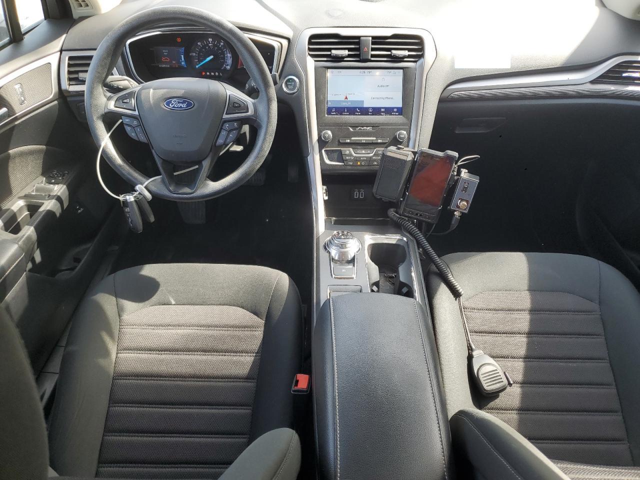 2020 Ford Fusion Se - zdjęcie 8