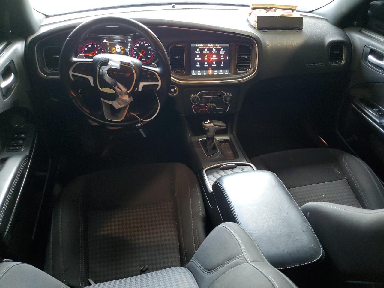 2018 Dodge Charger R/T - zdjęcie 8