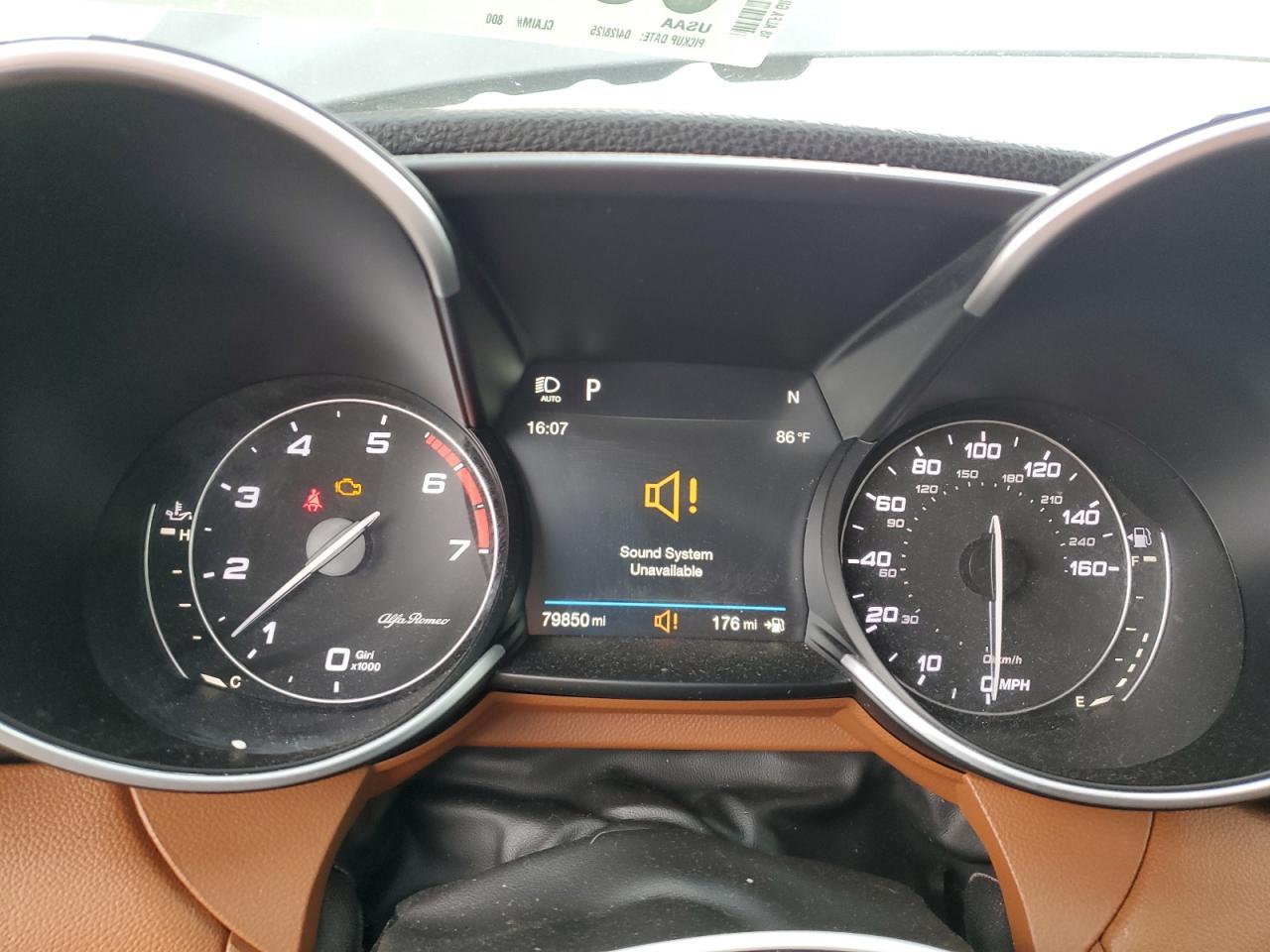 2018 Alfa Romeo Giulia Ti Q4 - zdjęcie 9