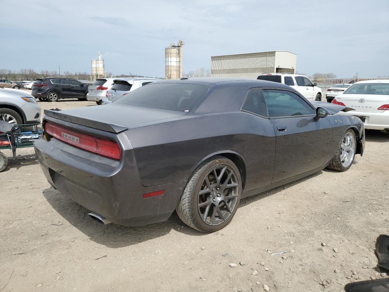 2014 Dodge Challenger R/T - zdjęcie 3