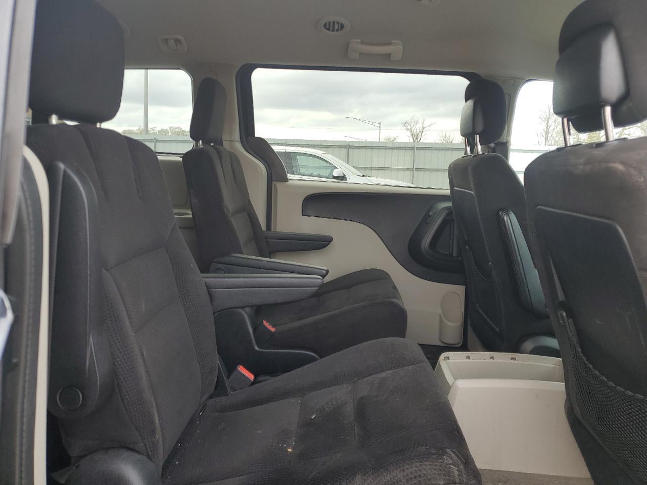 2014 Dodge Grand Caravan Se - zdjęcie 11