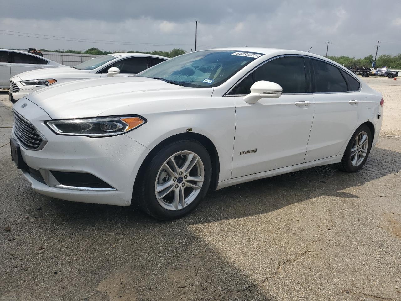 2018 Ford Fusion Se Hybrid - zdjęcie główne