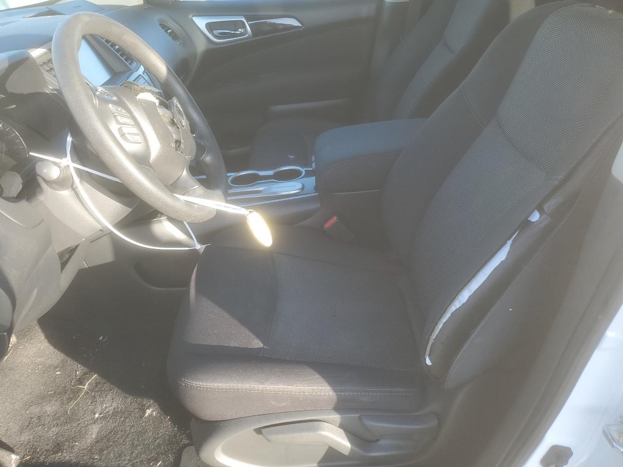 2017 Nissan Pathfinder S - zdjęcie 7