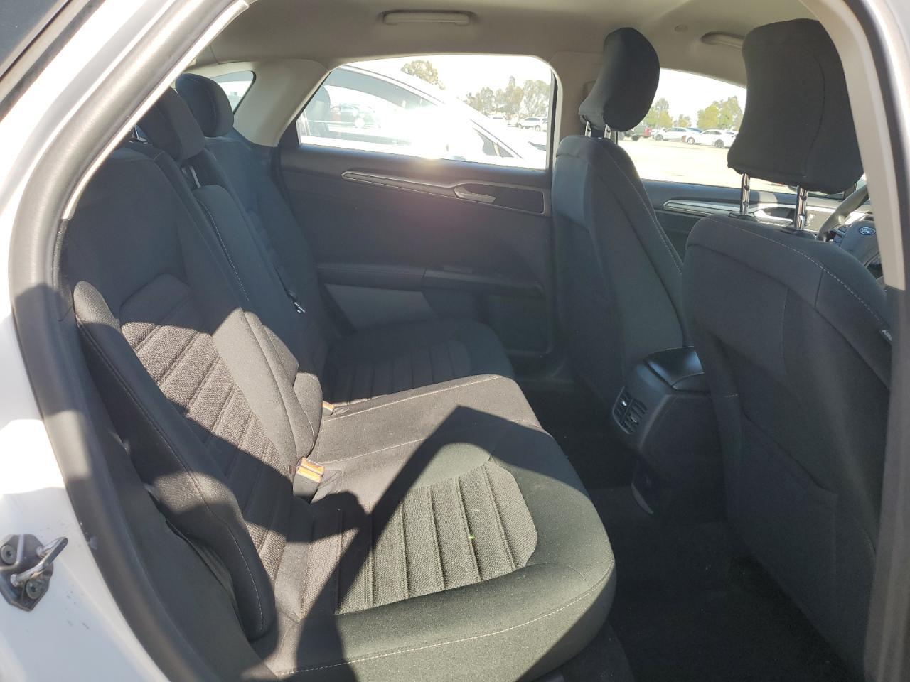 2019 Ford Fusion Se - zdjęcie 10