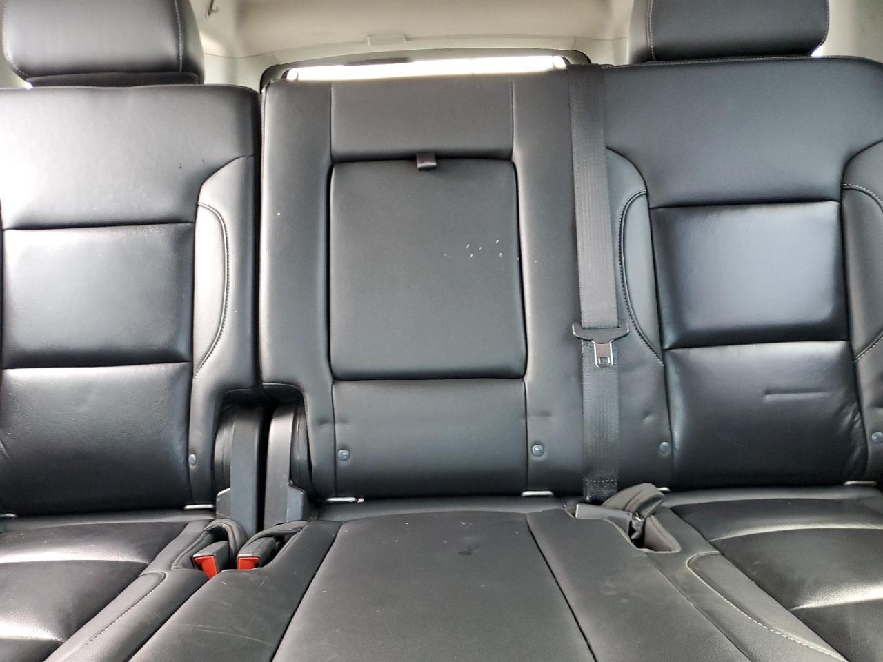 2020 Chevrolet Suburban K1500 Lt - zdjęcie 10