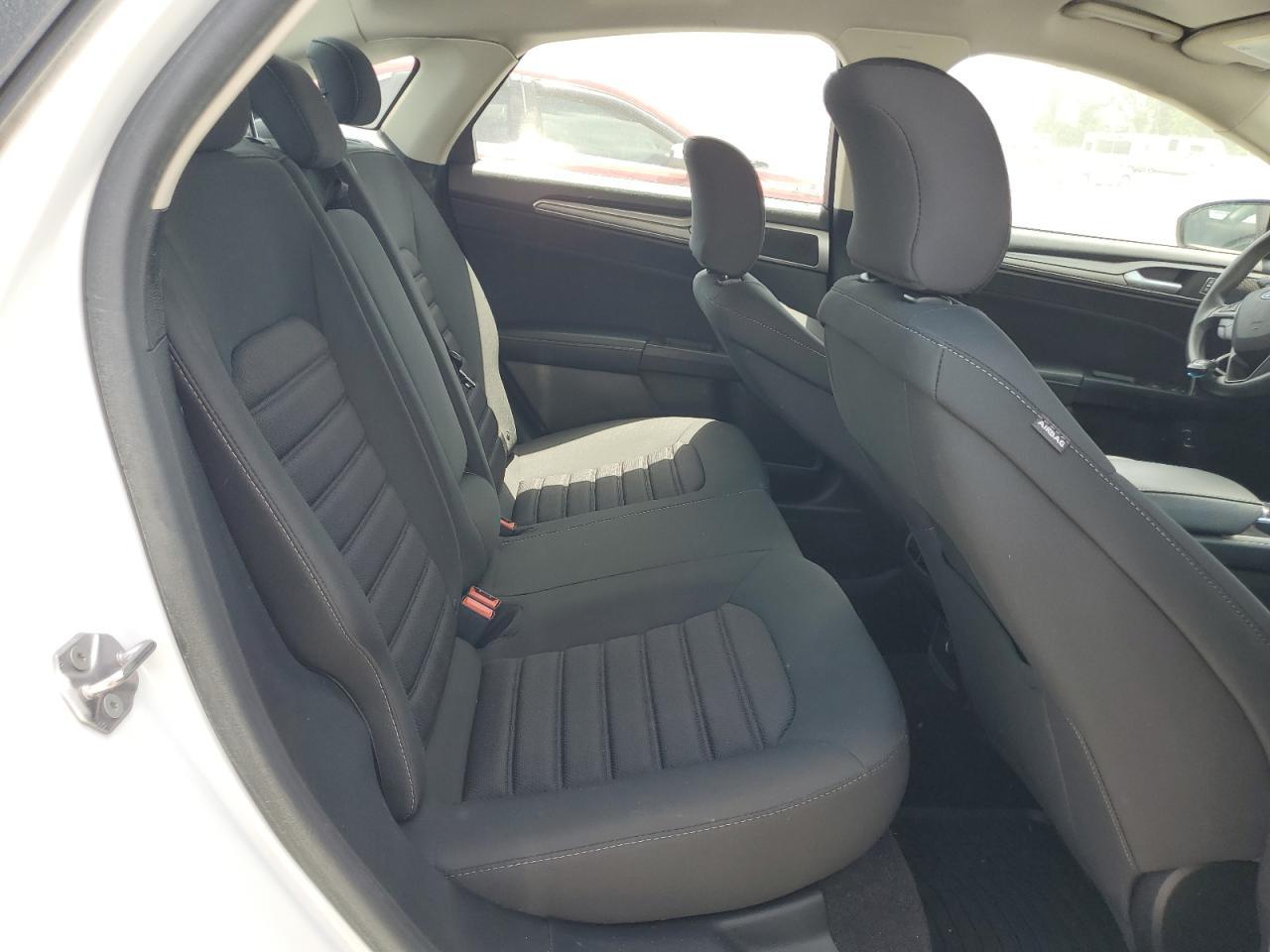 2019 Ford Fusion Se - zdjęcie 10