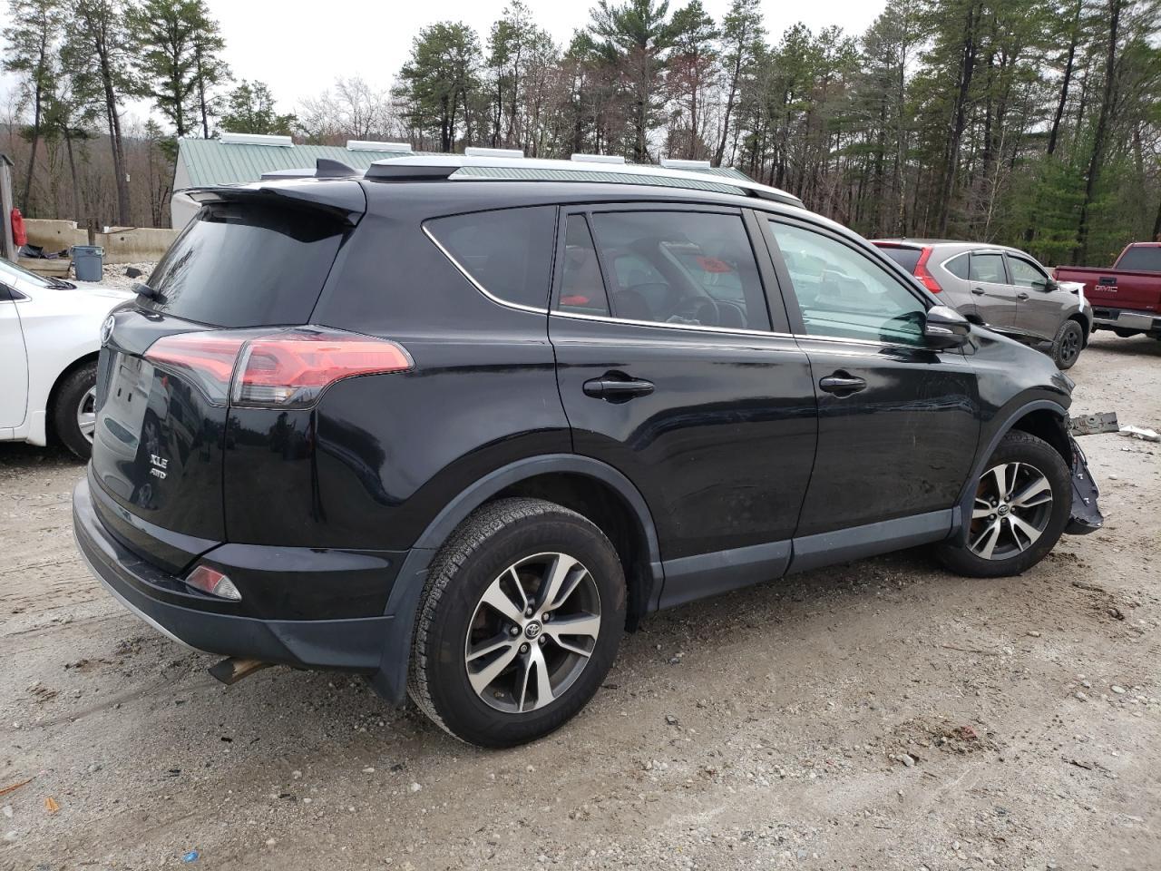 2017 Toyota Rav4 Xle - zdjęcie 3