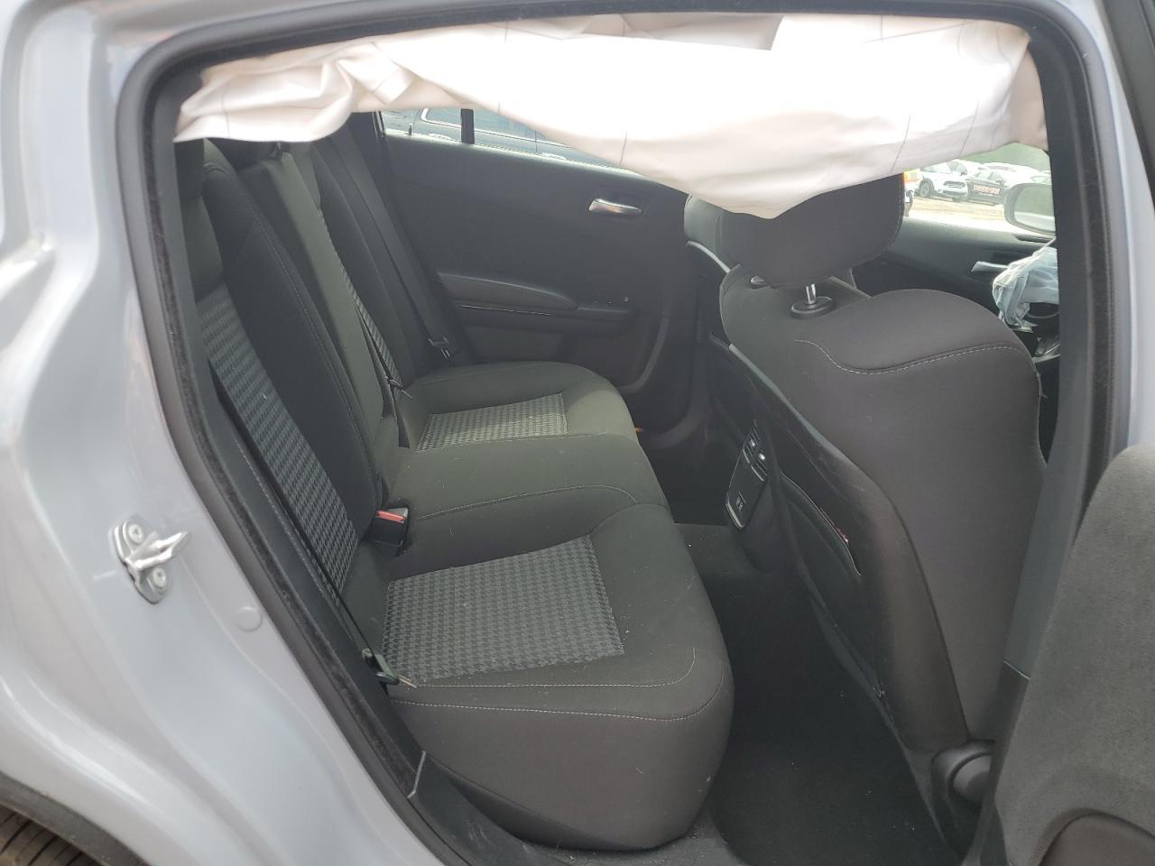 2022 Dodge Charger R/T - zdjęcie 10