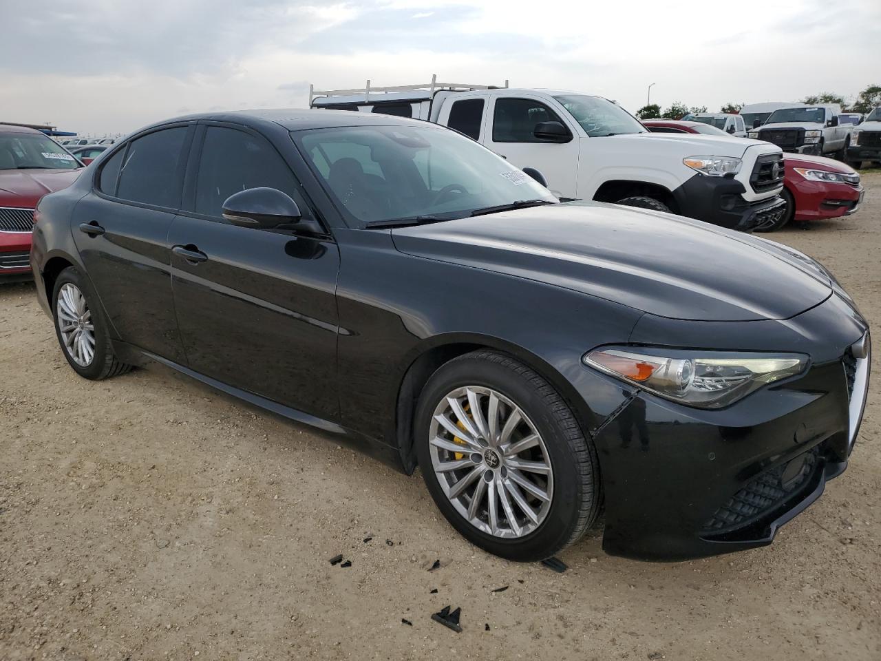 2018 Alfa Romeo Giulia Ti Q4 - zdjęcie 4