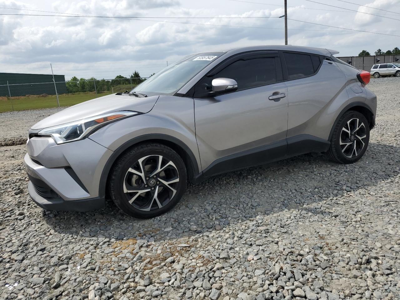 2019 Toyota C-Hr Xle - zdjęcie główne