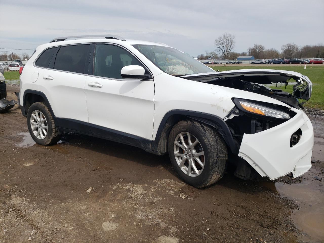 2016 Jeep Cherokee Latitude - zdjęcie 4