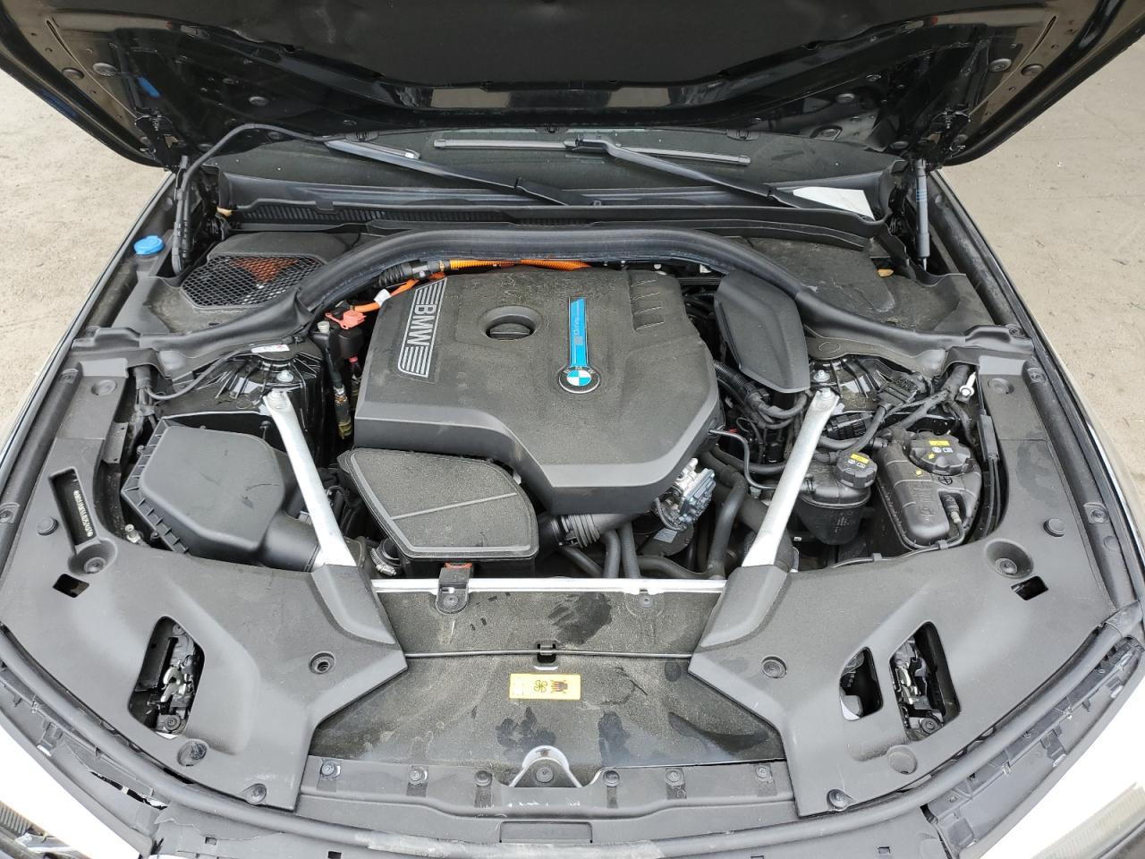 2018 BMW 530E - zdjęcie 12