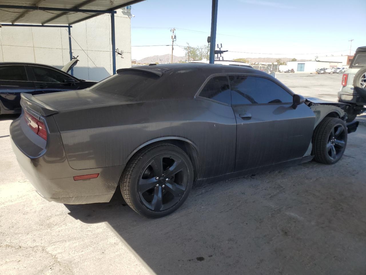 2014 Dodge Challenger R/T - zdjęcie 3