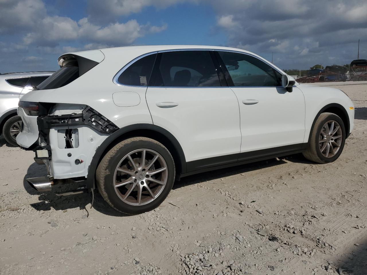 2023 Porsche Cayenne Base - zdjęcie 3