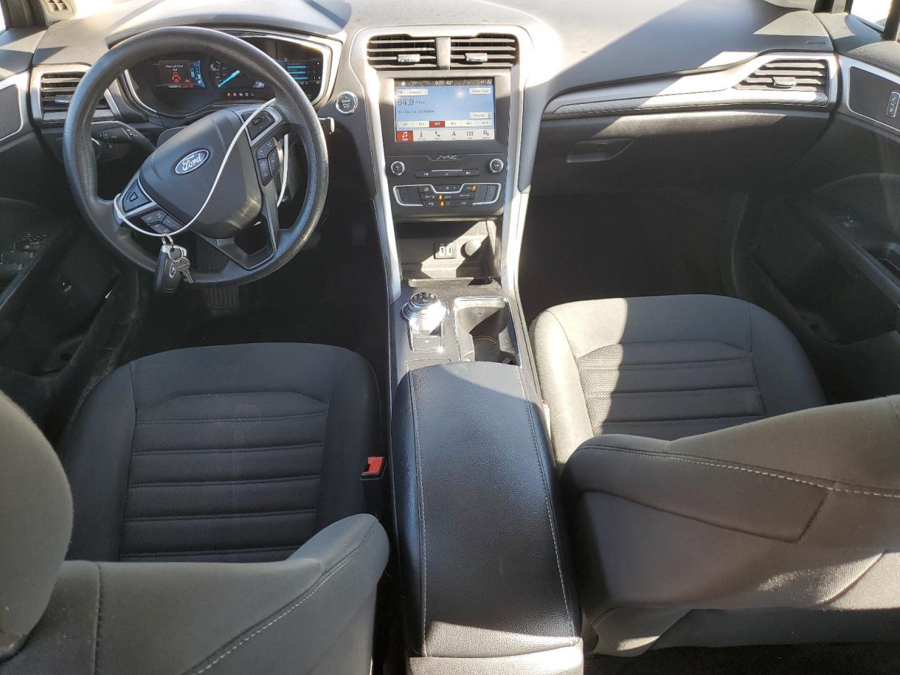 2019 Ford Fusion Se - zdjęcie 8