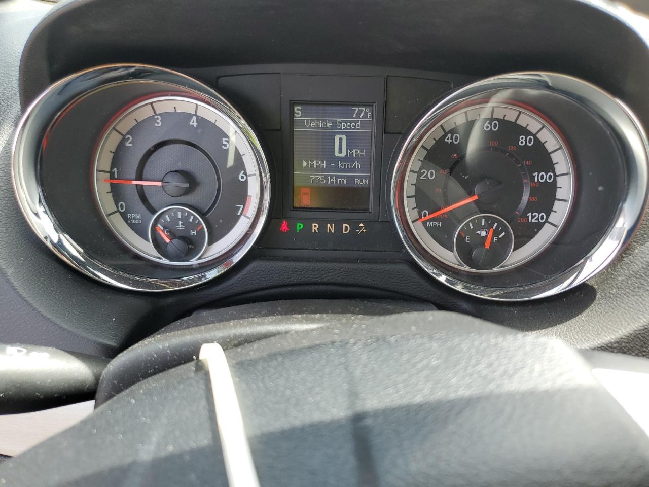 2017 Dodge Caravan - zdjęcie 9