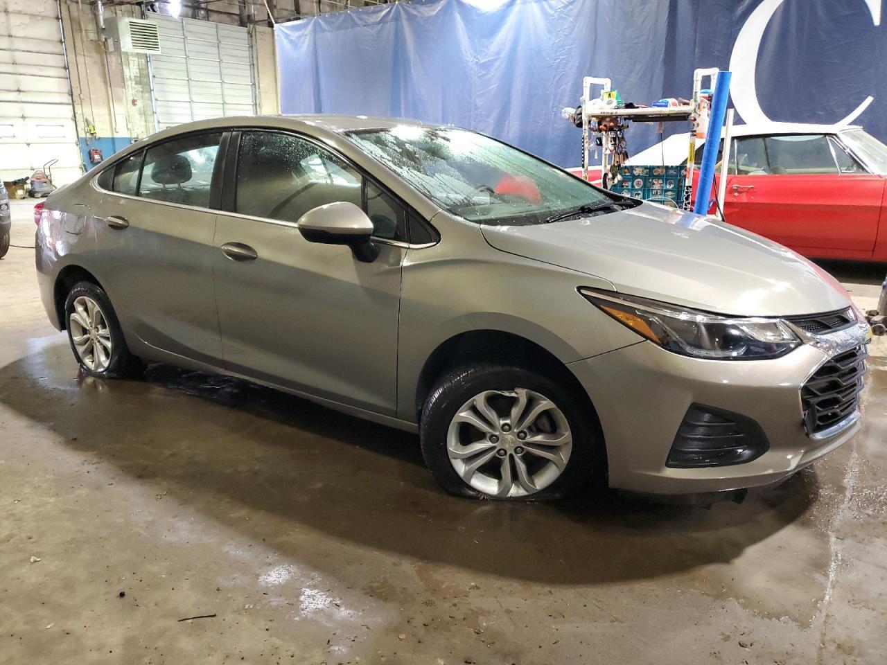 2019 Chevrolet Cruze Lt - zdjęcie 4