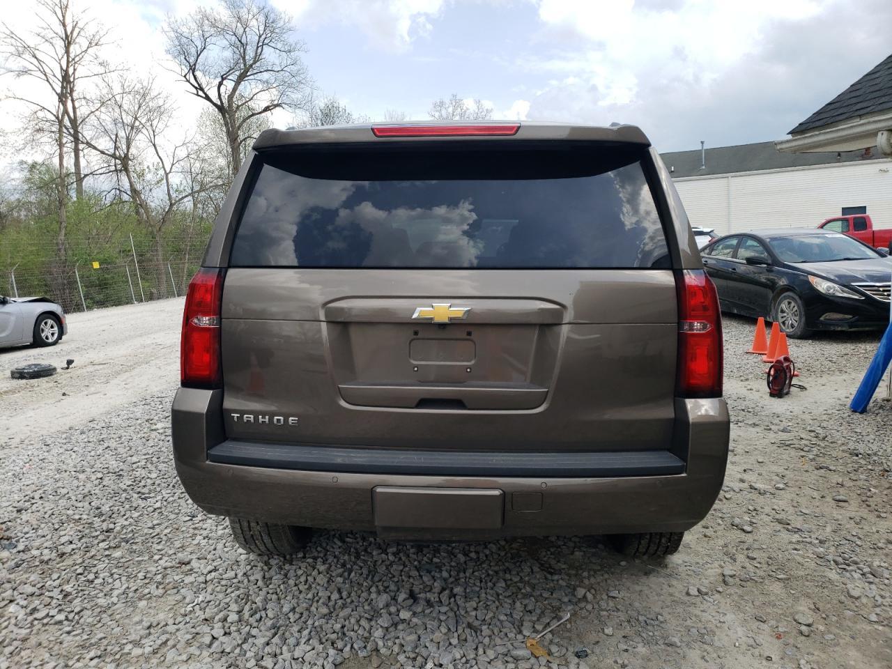 2016 Chevrolet Tahoe K1500 Lt - zdjęcie 6