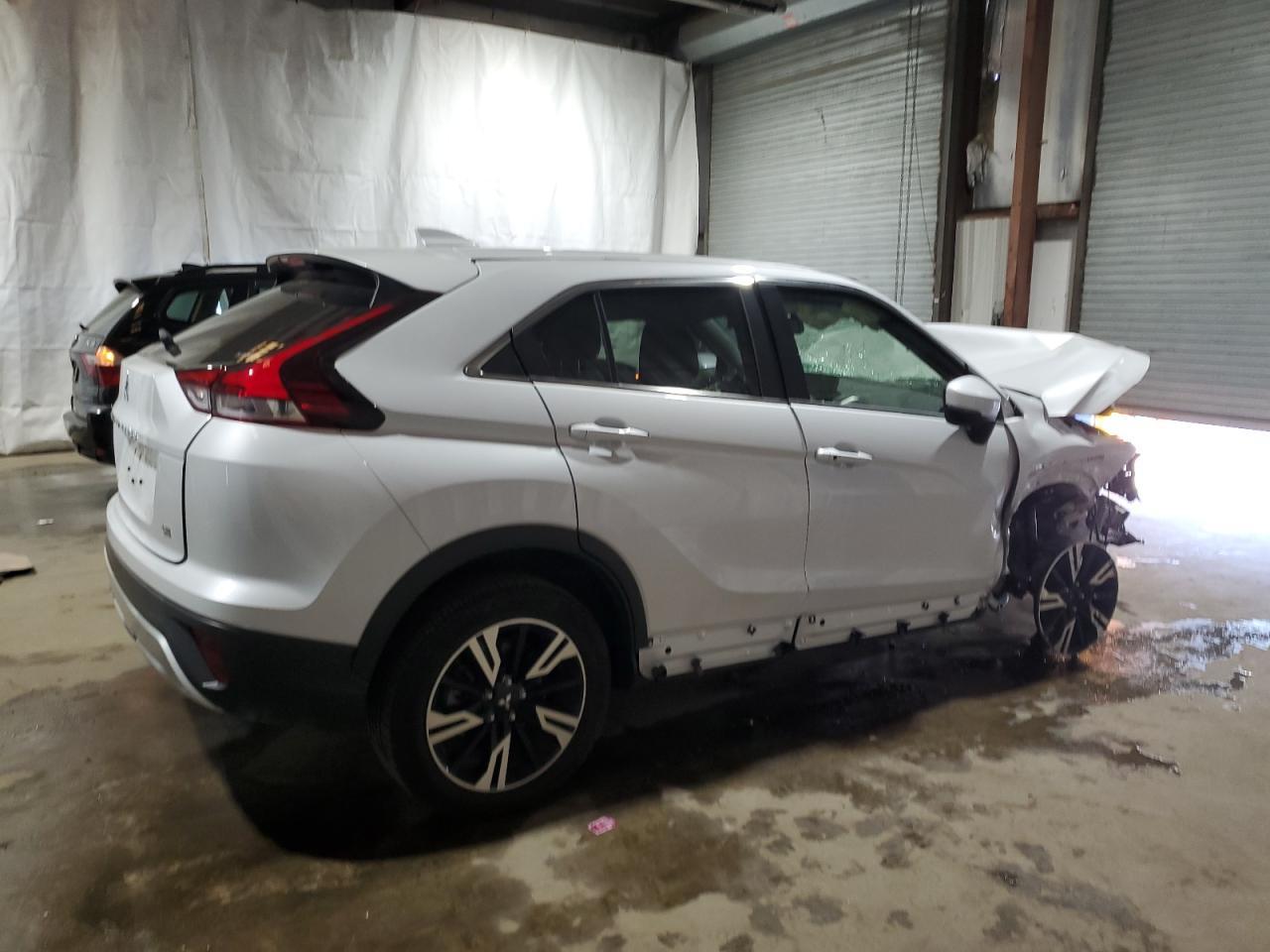 2024 Mitsubishi Eclipse Cross Se - zdjęcie 3