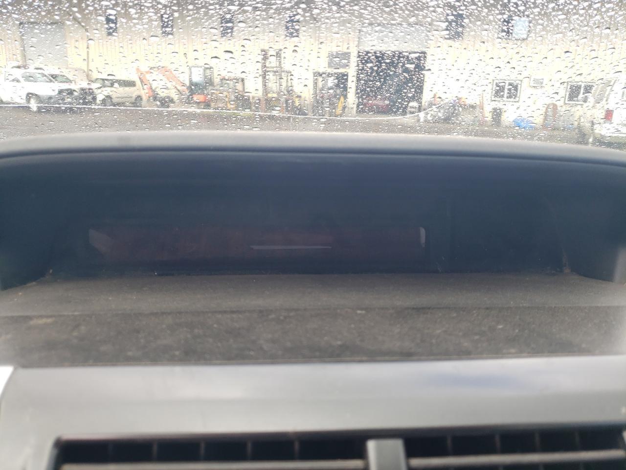 2014 Toyota Prius V - zdjęcie 9