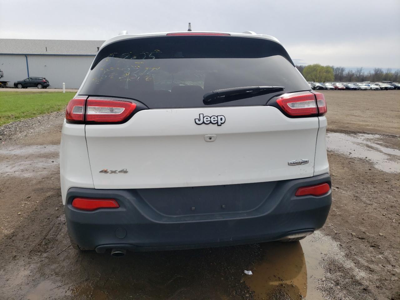 2016 Jeep Cherokee Latitude - zdjęcie 6