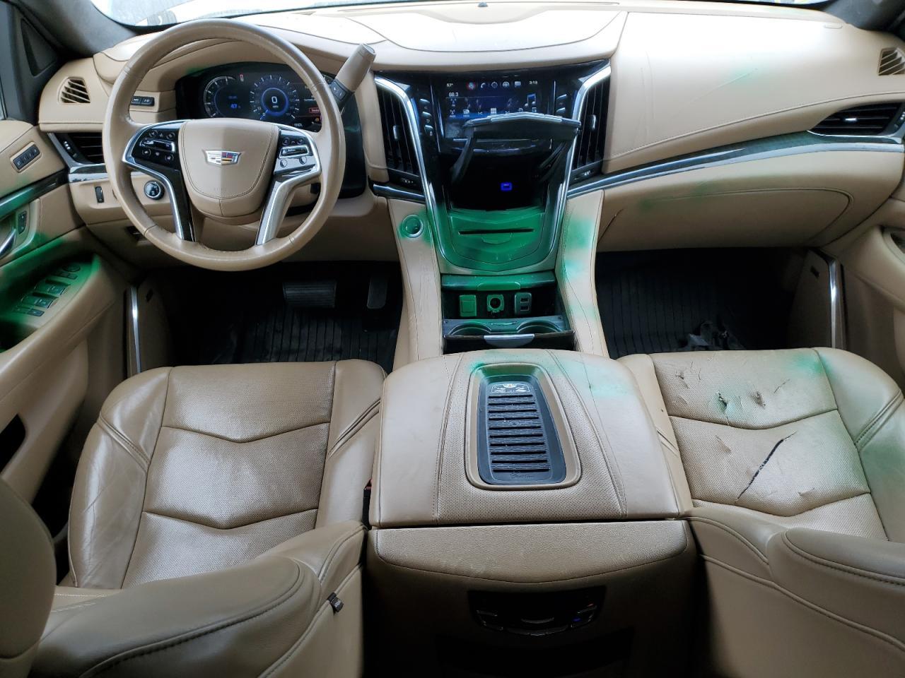 2018 Cadillac Escalade Platinum - zdjęcie 8