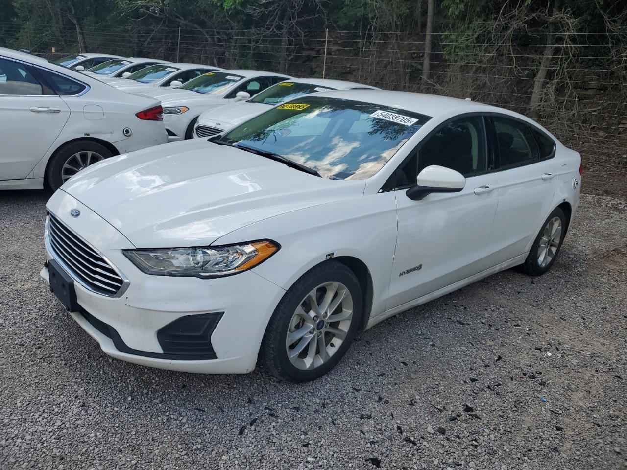 2019 Ford Fusion Se - zdjęcie główne