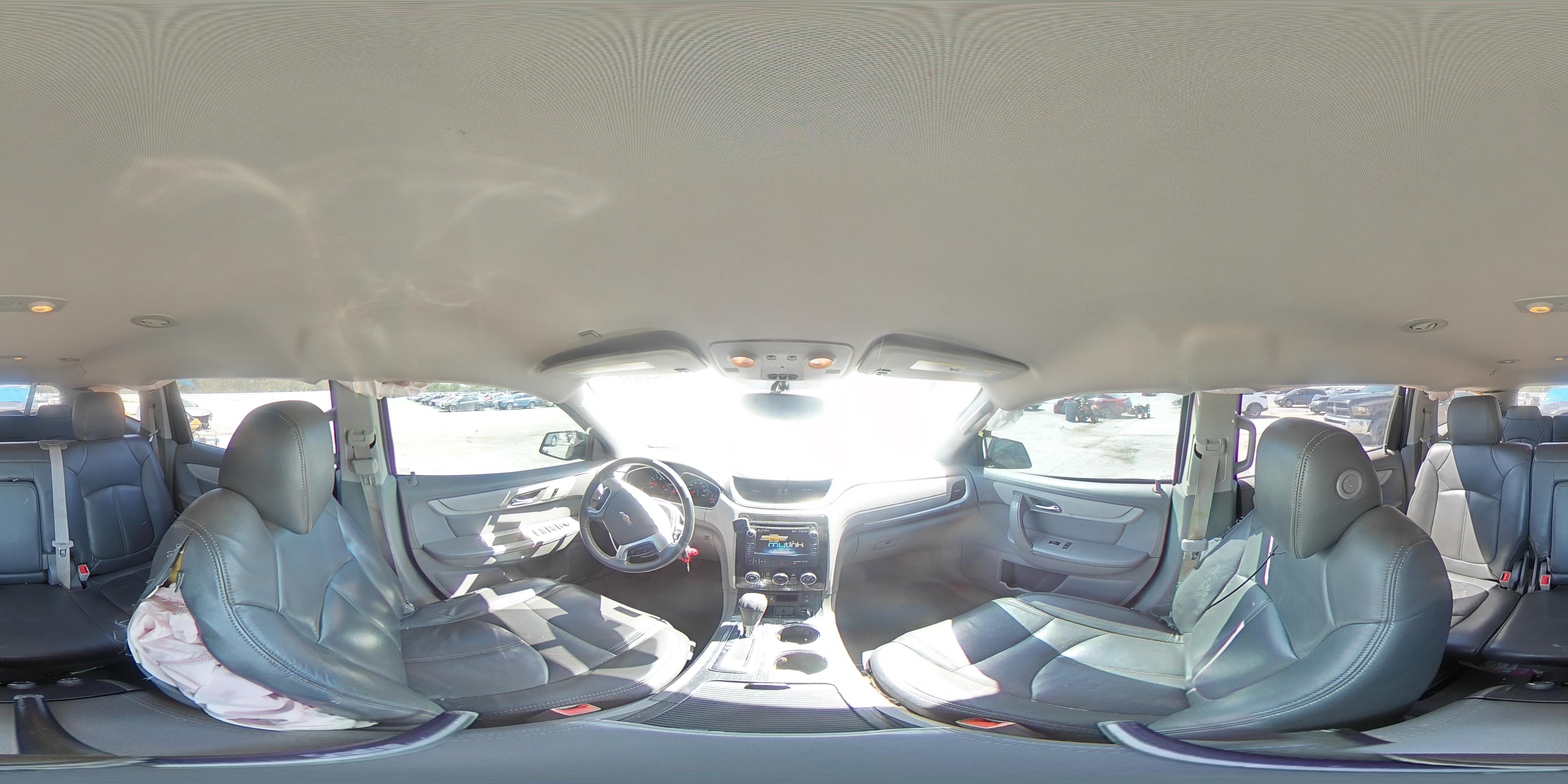 2015 Chevrolet Traverse - zdjęcie 14