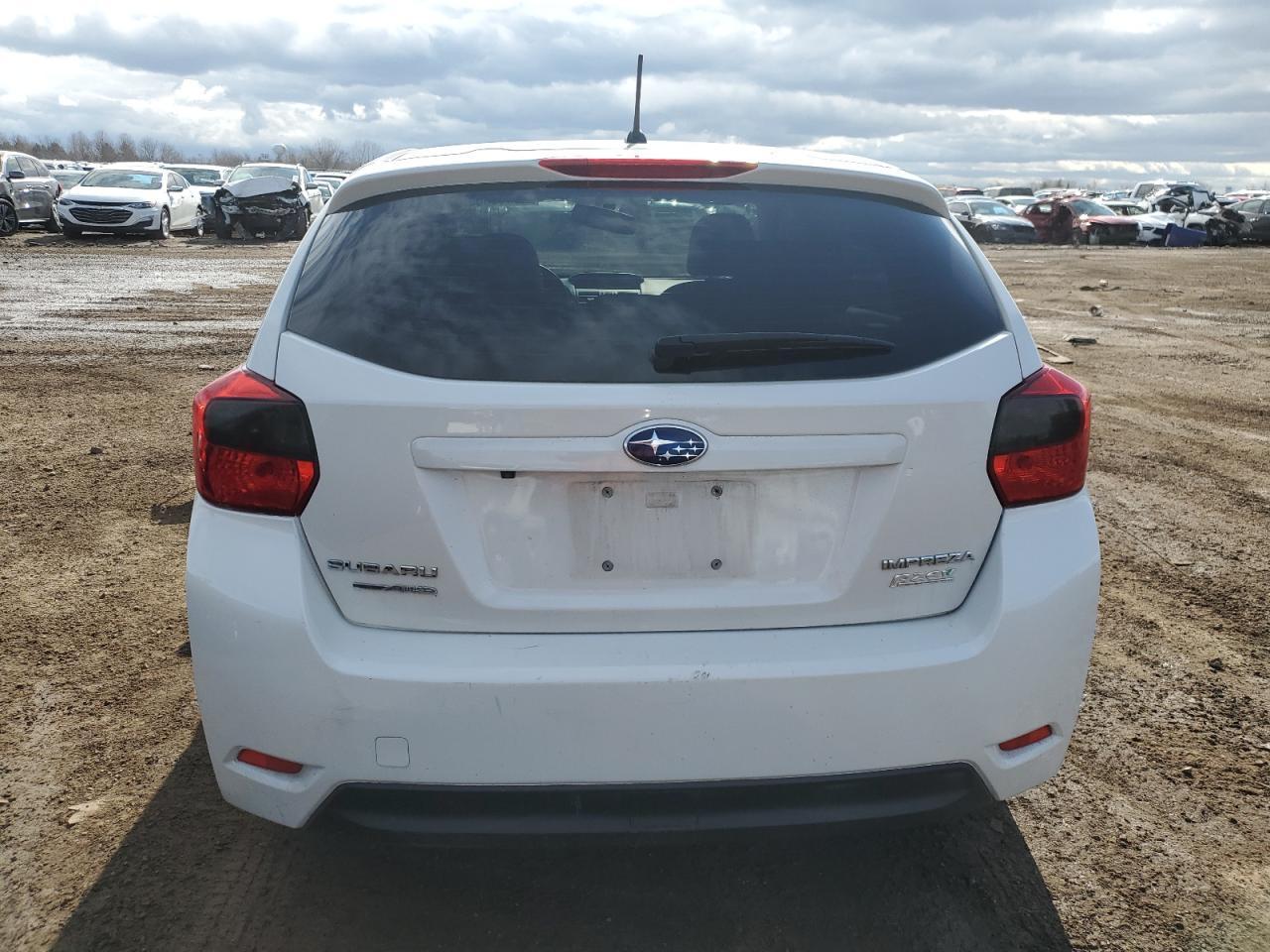 2016 Subaru Impreza Premium - zdjęcie 6