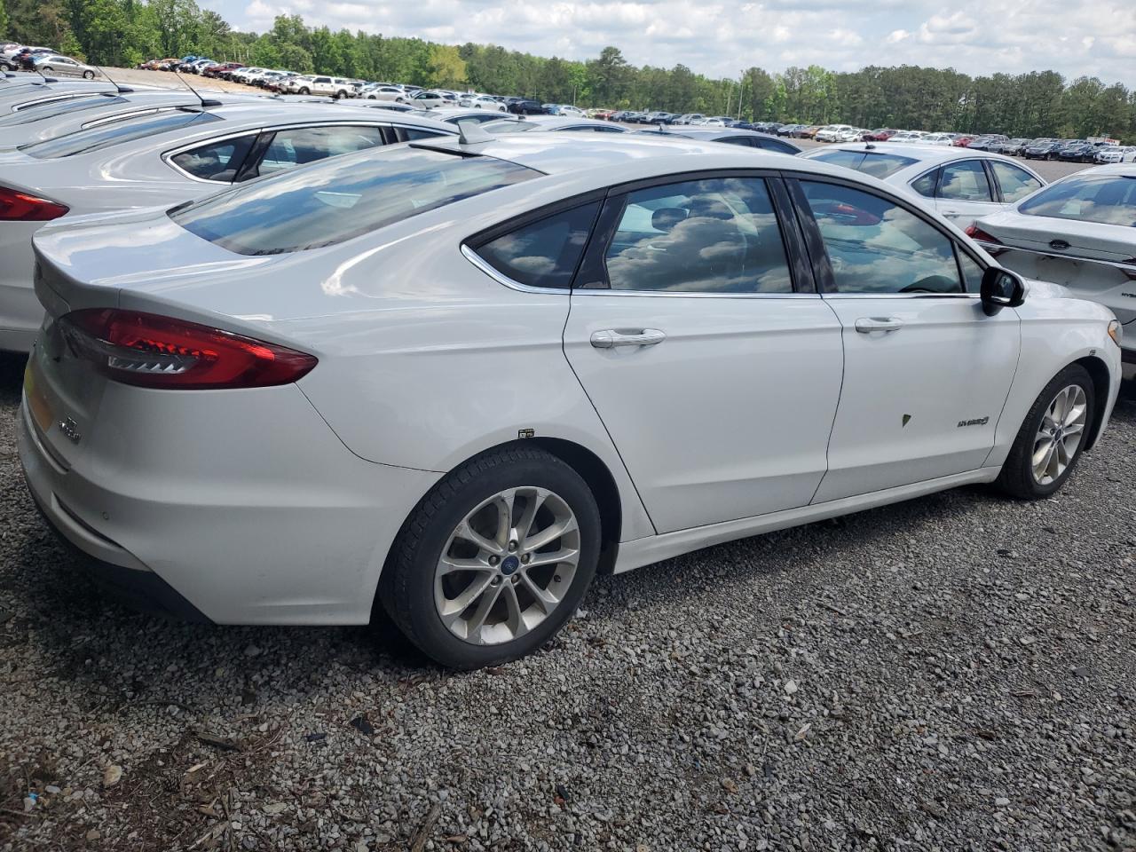 2019 Ford Fusion Se - zdjęcie 3