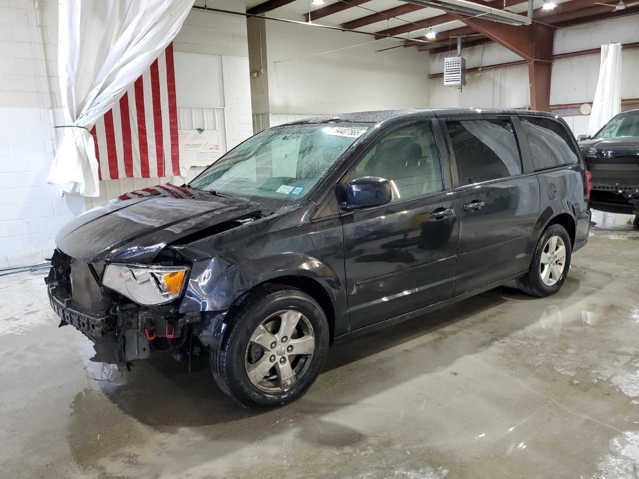 2013 Dodge Caravan - zdjęcie główne