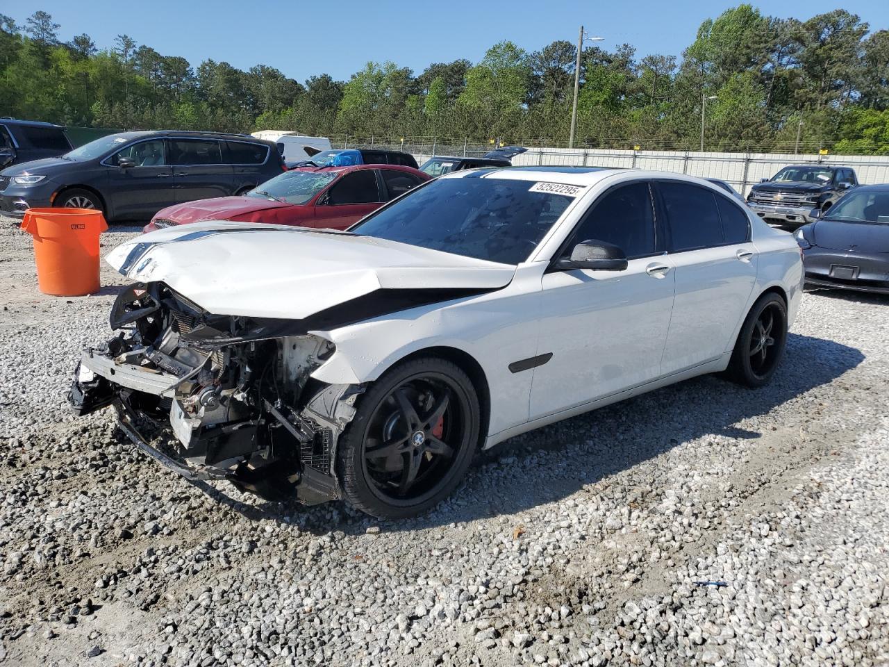 2014 BMW 740 I - zdjęcie główne