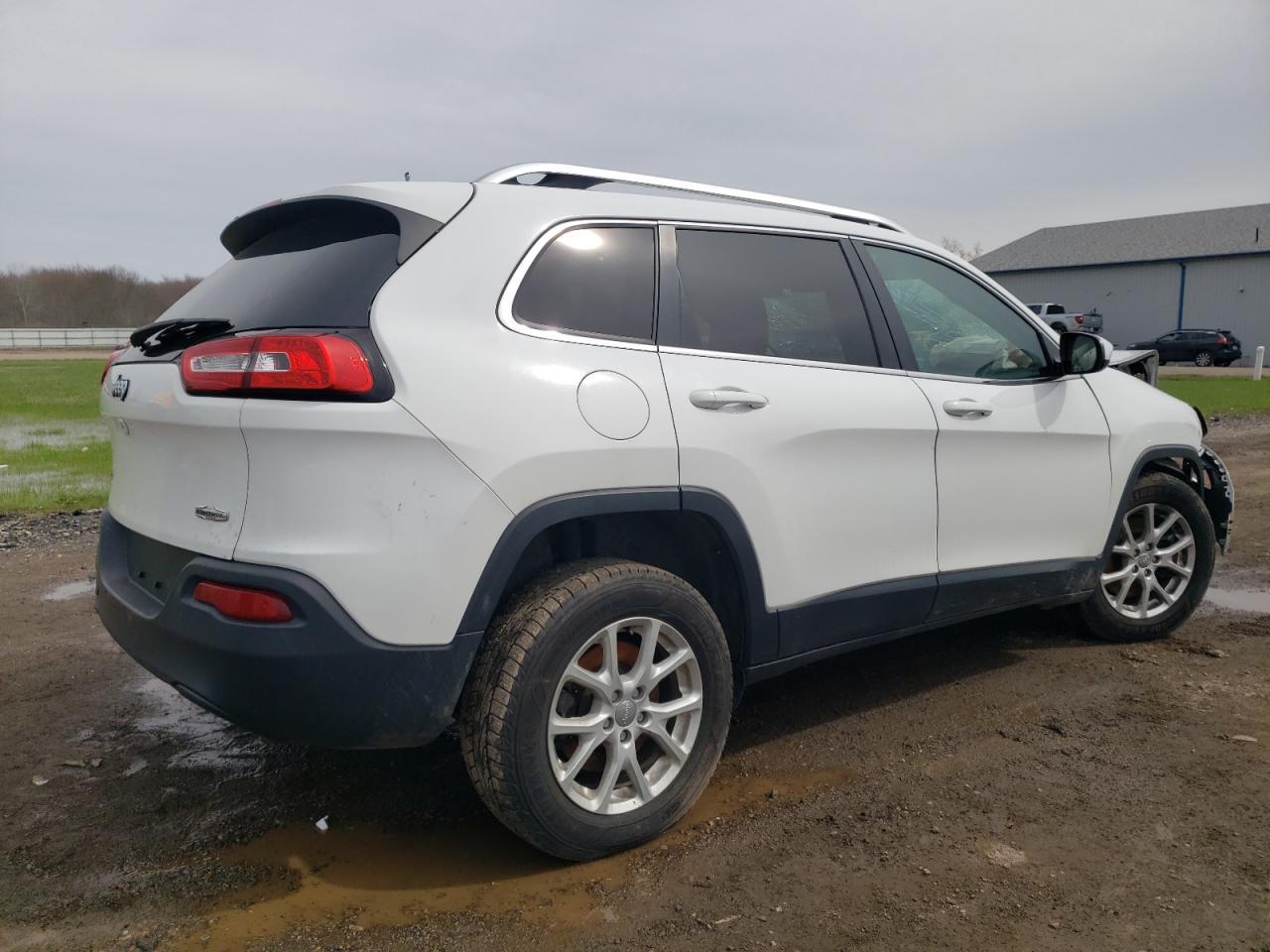 2016 Jeep Cherokee Latitude - zdjęcie 3