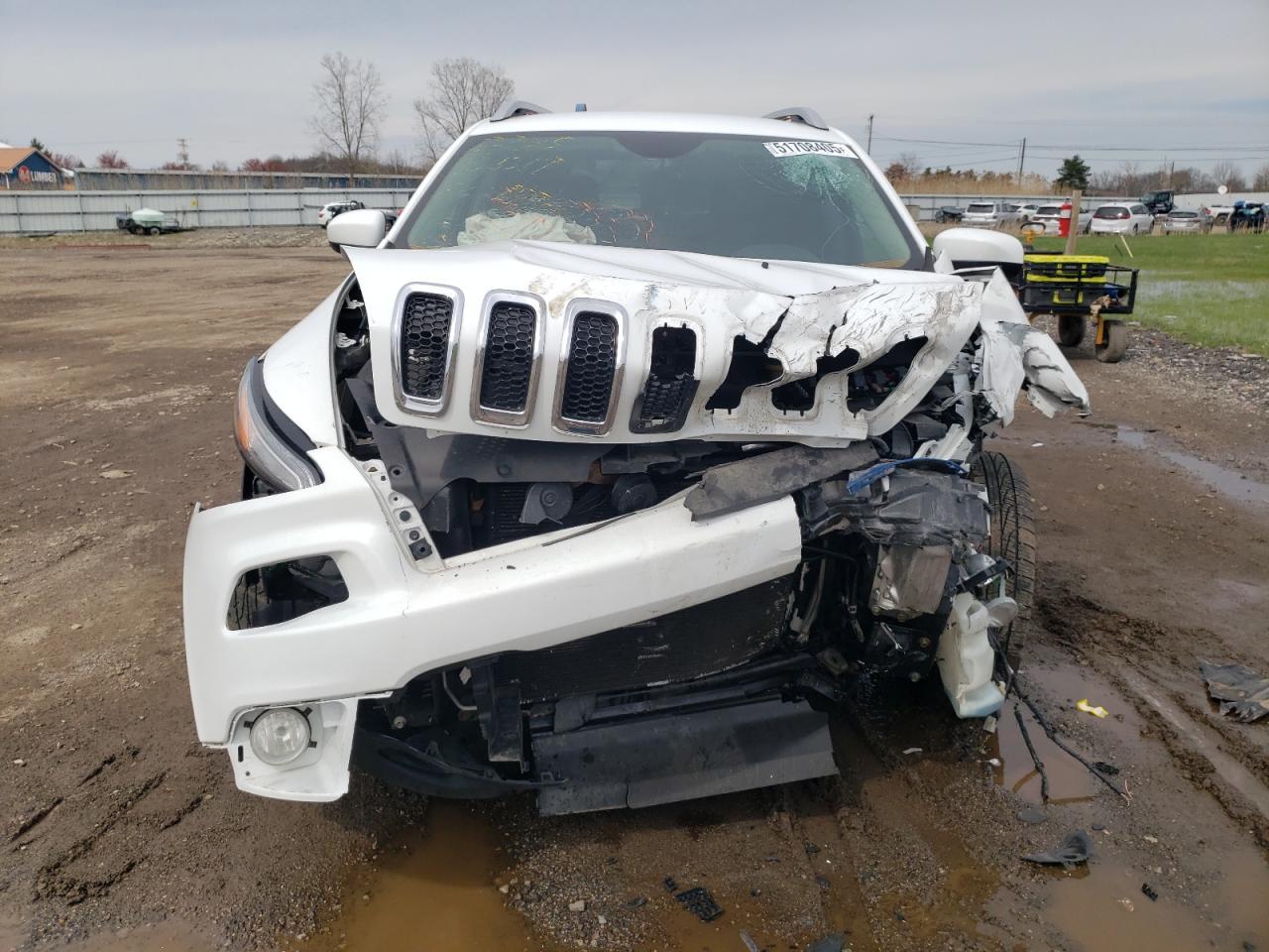 2016 Jeep Cherokee Latitude - zdjęcie 5