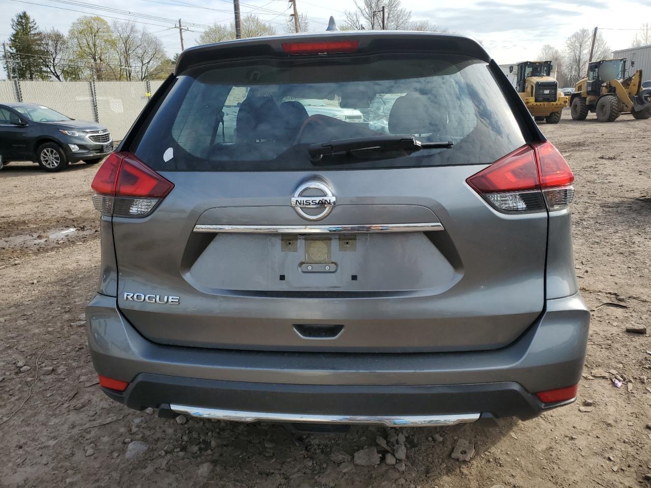 2020 Nissan Rogue S - zdjęcie 6