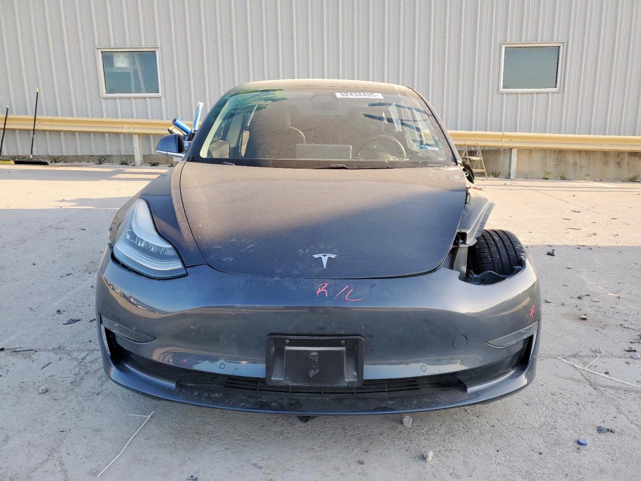 2020 Tesla Model 3 - zdjęcie 5