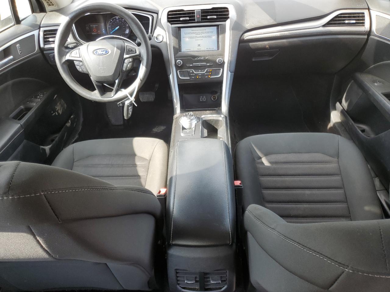 2019 Ford Fusion Se - zdjęcie 8