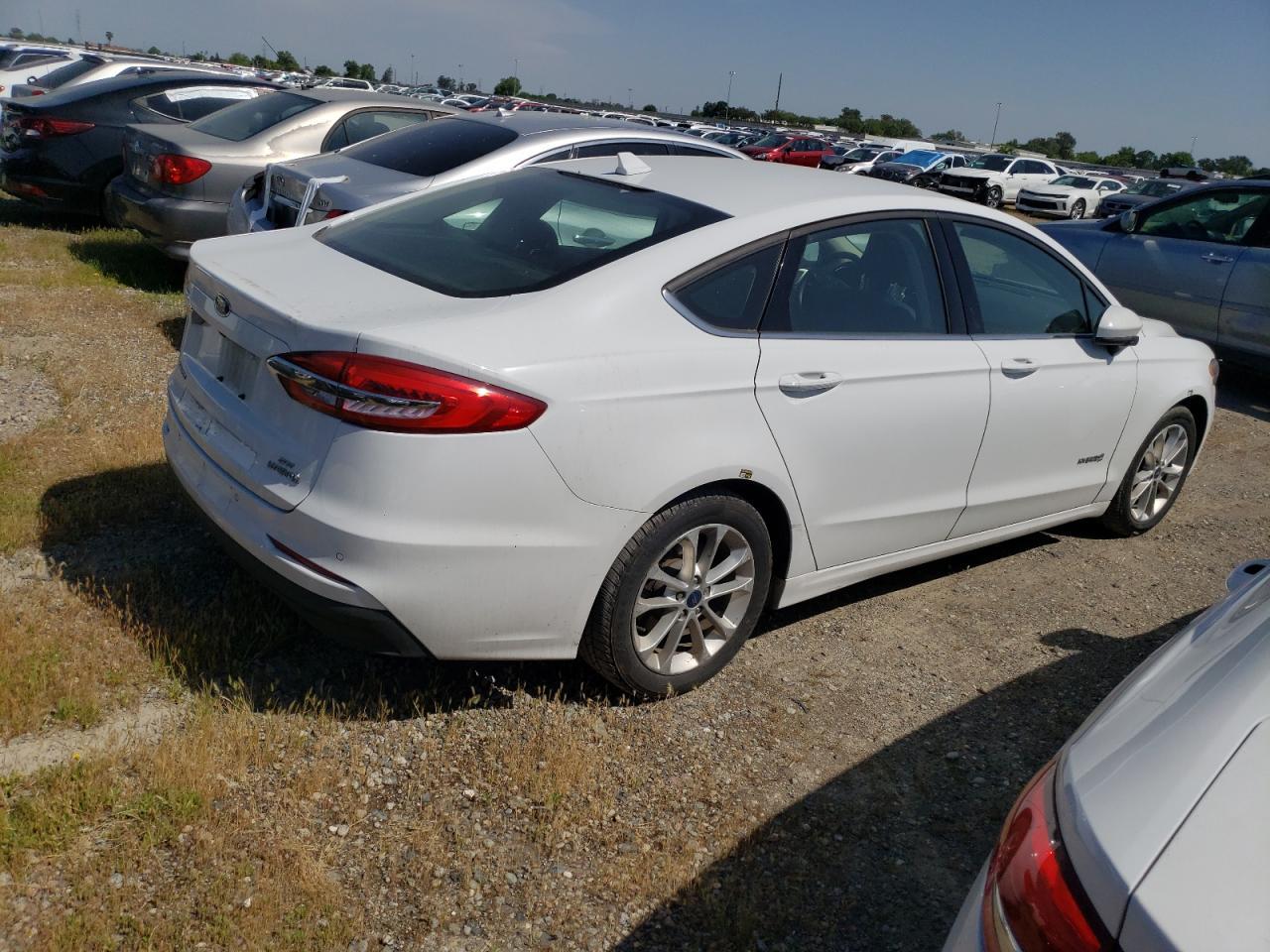 2019 Ford Fusion Se - zdjęcie 3