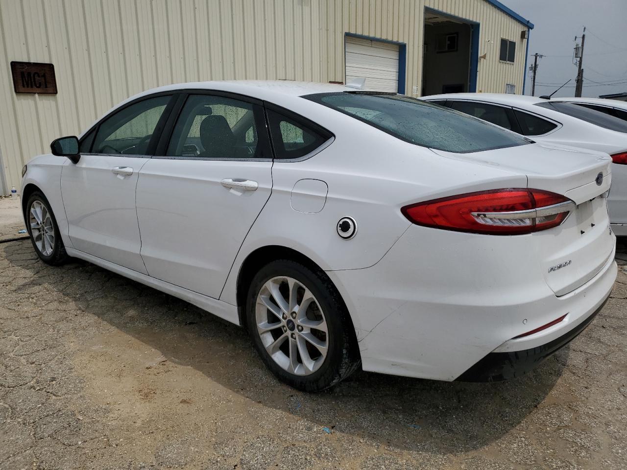 2020 Ford Fusion Se - zdjęcie 2